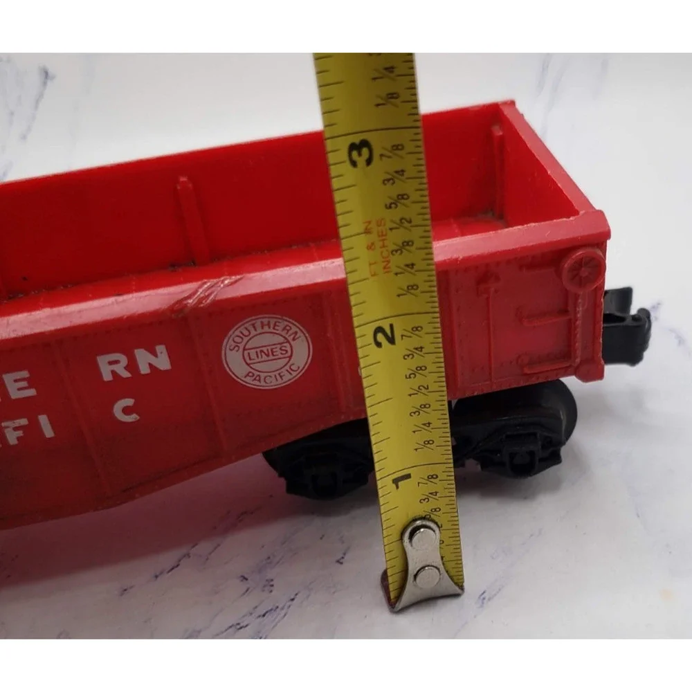 Lionel 027 Gauge Southern Pacific Lines SP 9032 Red Plastic Train Gondola